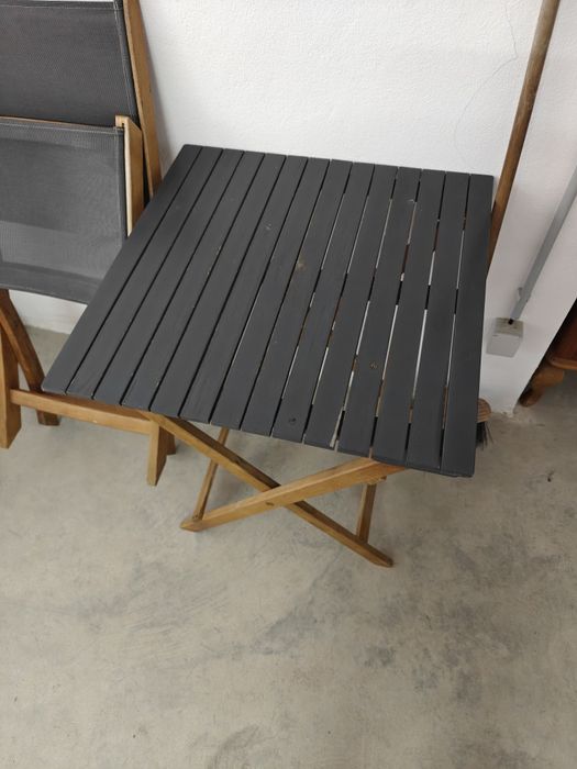 Conjunto jardim - 1 mesa e 1 cadeira Acacia Kasa