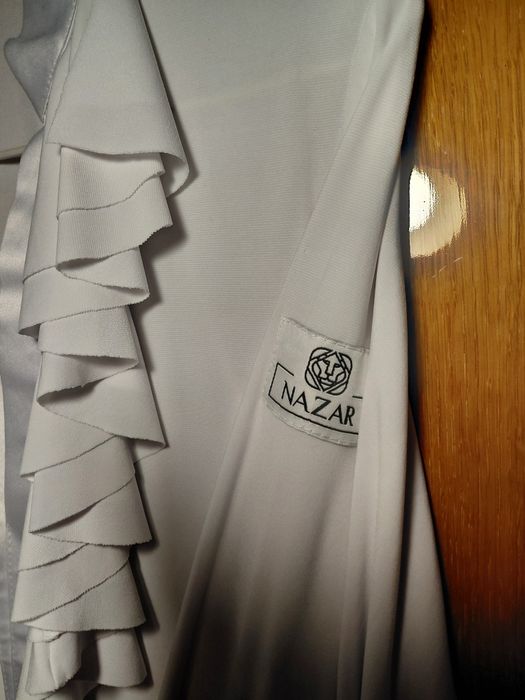 Латина для турнірів по бальним танцям на хлопця