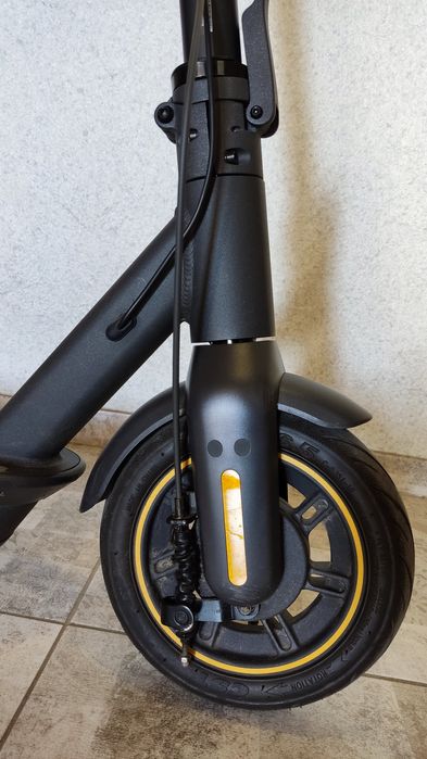 Електросамокат Ninebot KickScooter MAX G30P Black