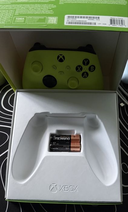 Геймпад Xbox Series X/S Electric Volt жовто-зелений