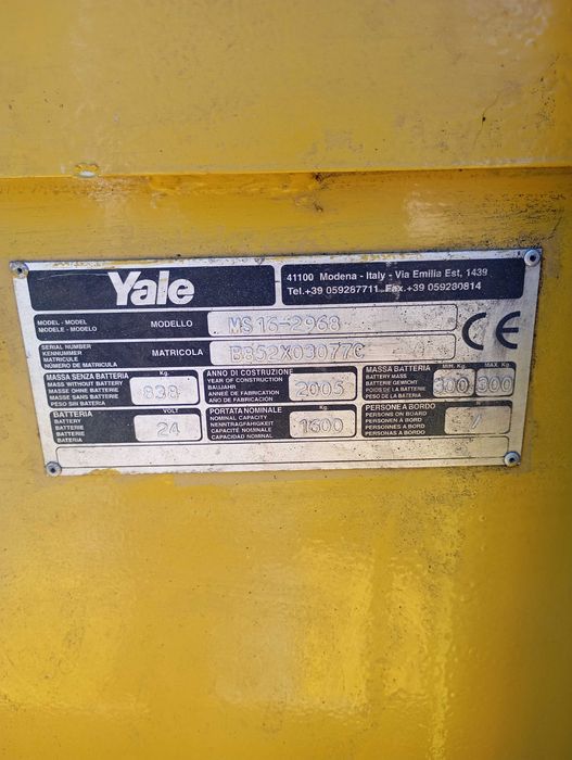 Wózek paletowy masztowy elektryczny widłowy Yale