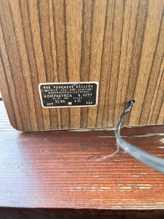 Продам акустические колонки RFT 9251