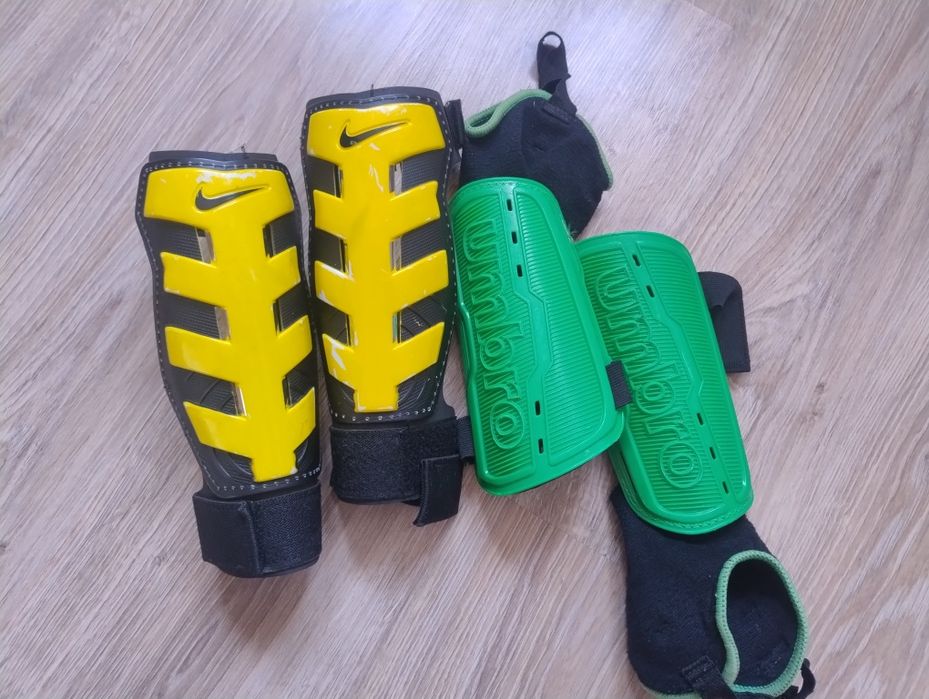Ochraniacze Nike i Umbro