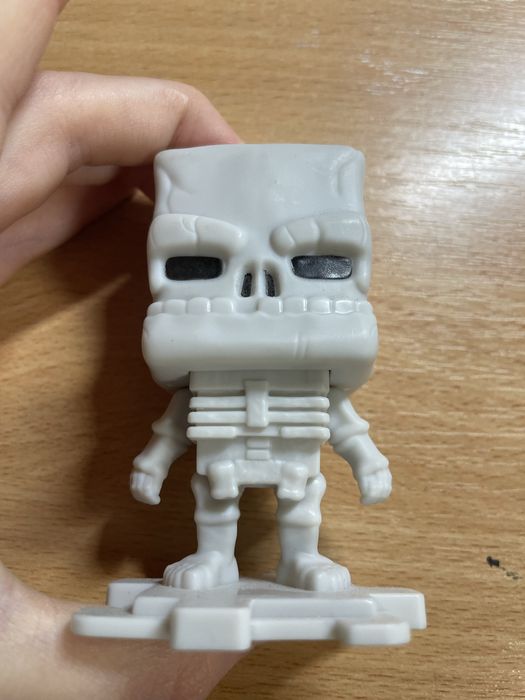 Фігурка Скелет Майнкрафт в хорошому стані