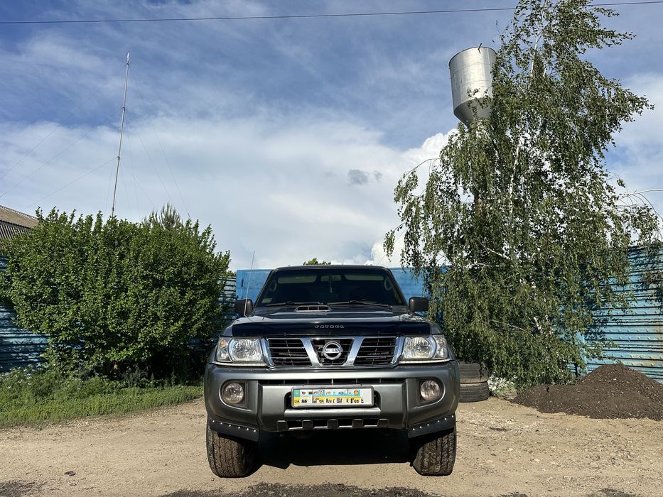 Nissan patrol y61