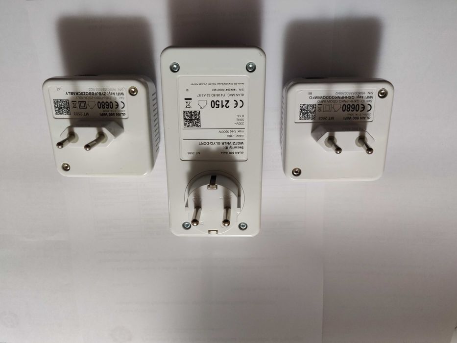 Internet da tomada com a tecnologia Powerline - Devolo
