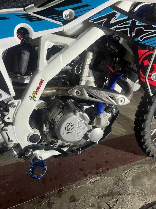 Cross Barton NXT 300