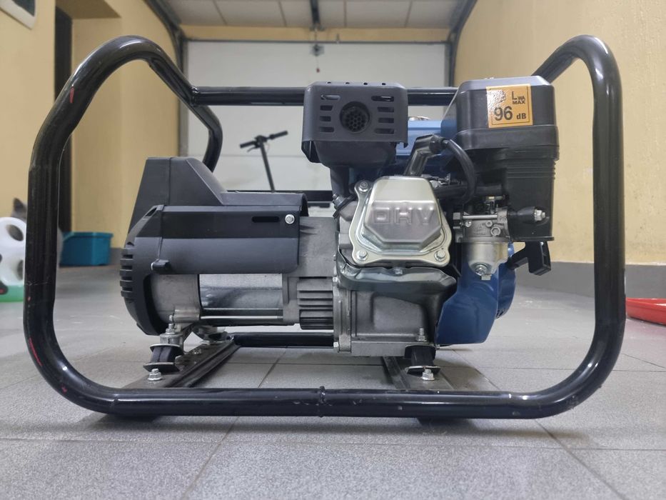 Генератор бензиновий 3.5 кВт Hyundai PT 3900-JY
