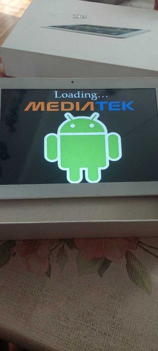 продам планшет самсунг-гелаксі 10''