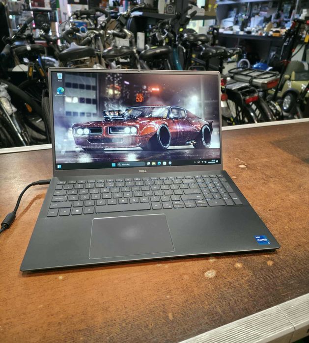 Laptop Dell P102f i5 i5 16gb ram 256gb ssd