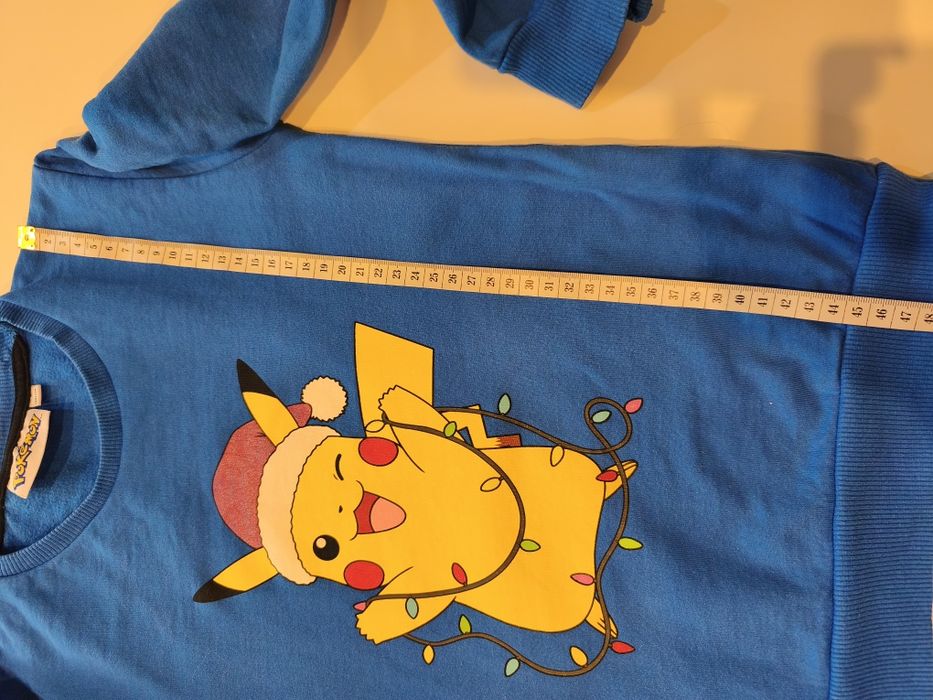 Bluza pikachu  świąteczna, 122/128