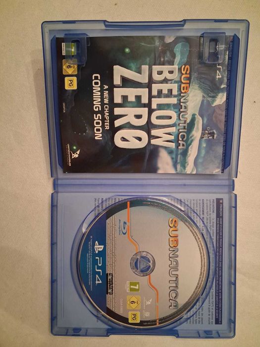 Subnautica - Ps4 (em estado perfeito)