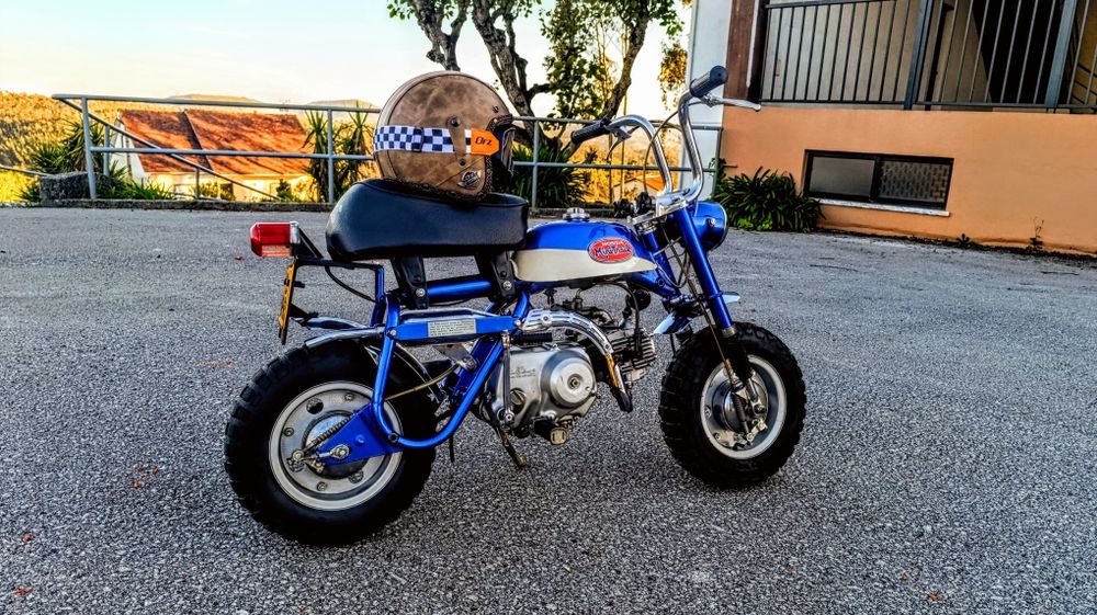 Honda Mini trail Z50A K2 (GE) de 1971 (Monkey)