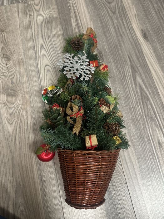 Choinka ozdobna do zawieszenia ozdoba świąteczna