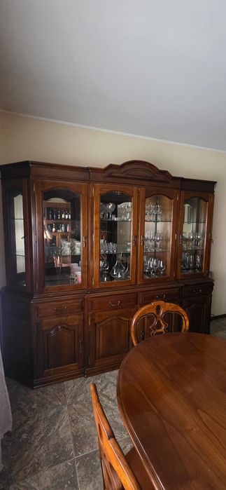 Cristaleira / móvel de sala / louçeiro