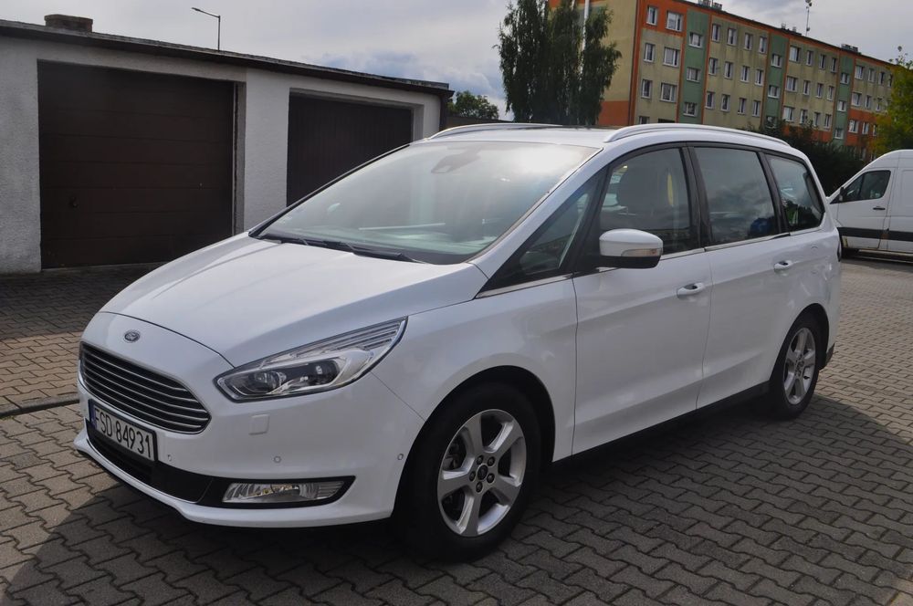 Ford Galaxy 2.0TDCI 150KM zarejestrowany ALU17 panorama BIXENON led HAK