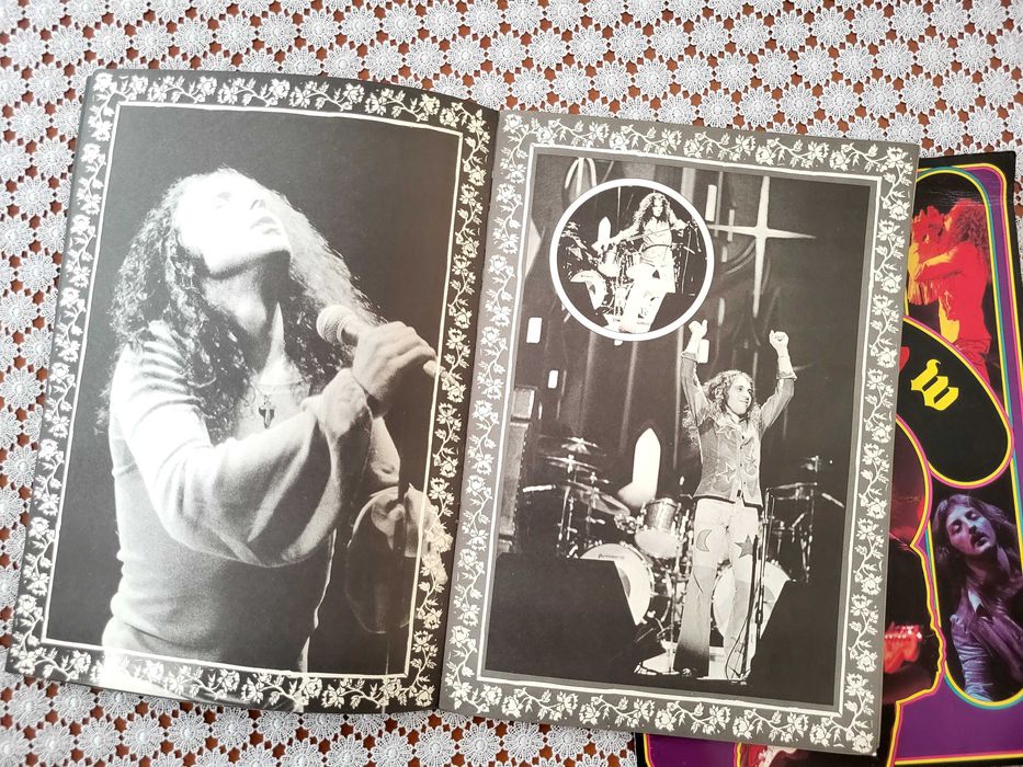 Rainbow dwa Tour Books