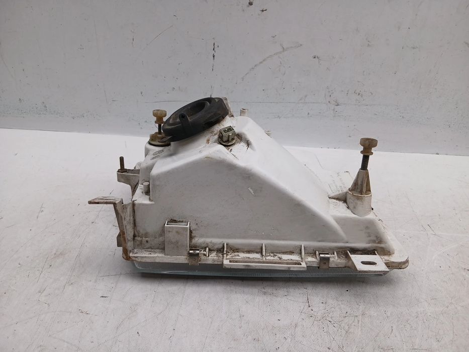 Ótica / farol esquerda FORD Transit Chassis (E_ _)