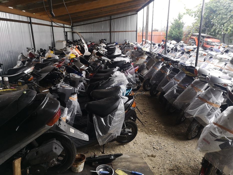 Срочно продаю скутер Honda Dio AF68 Свіжий з Японії! З документами!