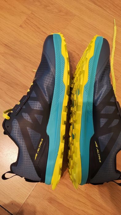 Altra Lone Peak 8