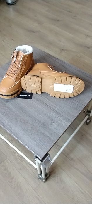 Взуття чоловіче зимоае