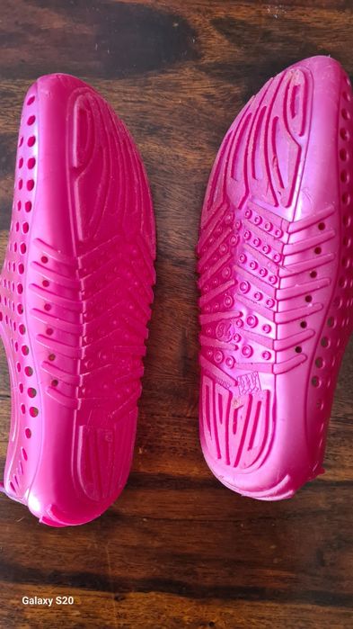 Buty do wody Arena