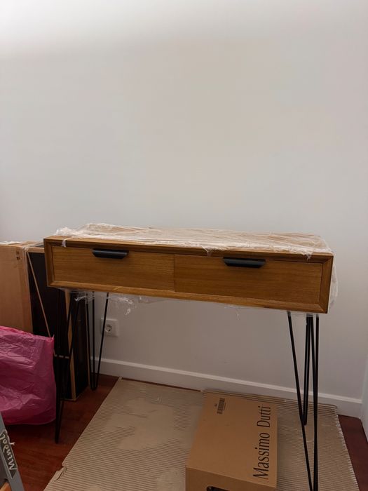 Consola Preta Copenhaga Casika – 90x80cm | Excelente Estado