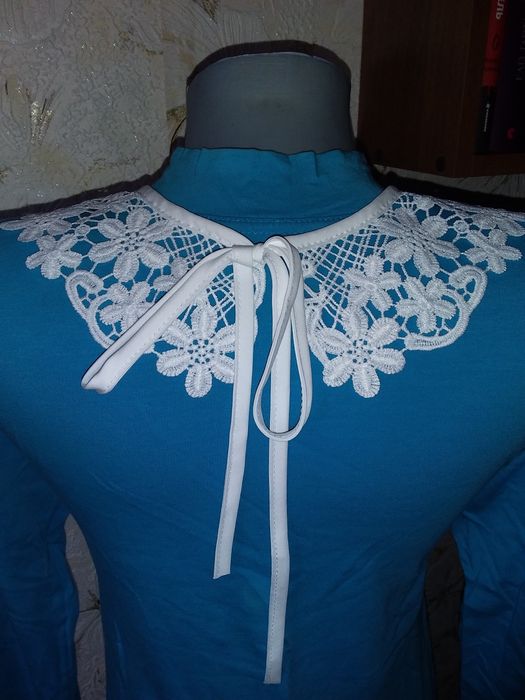 Новий накладний комір