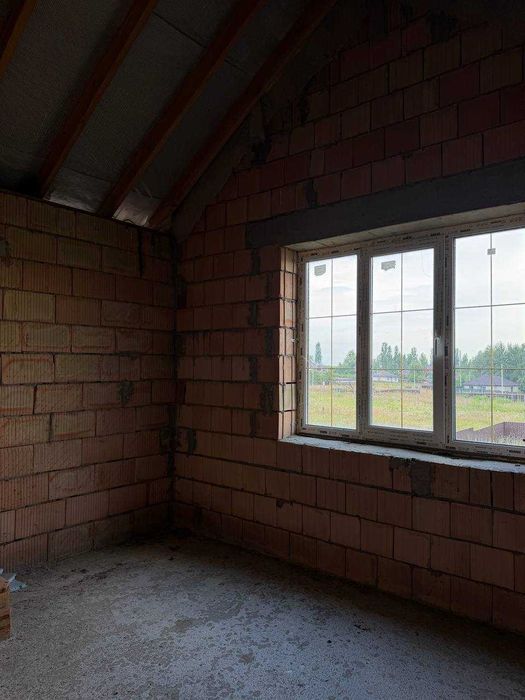Будинок у Макарові | 212 м² | 15 соток | Під завершення |