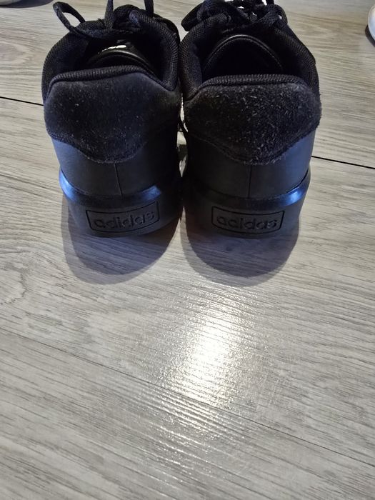 Damskie czarne Adidas r.38