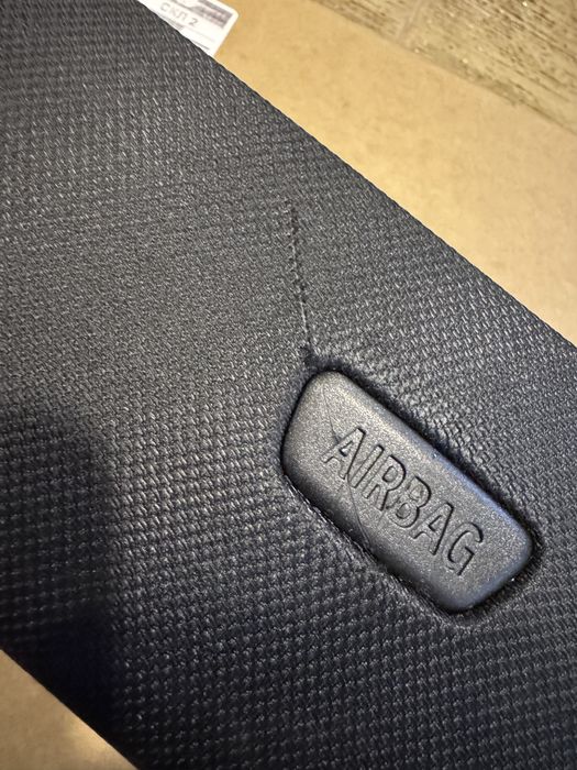 BMW X 5 G05 5A0D9A2 Защита боковая стойки лобового стійка лобового