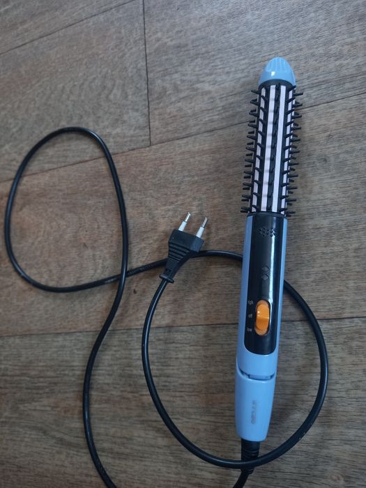 Плойка-розчіска 3 в 1