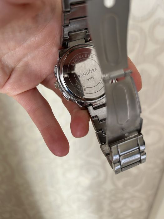 Продам наручные часы