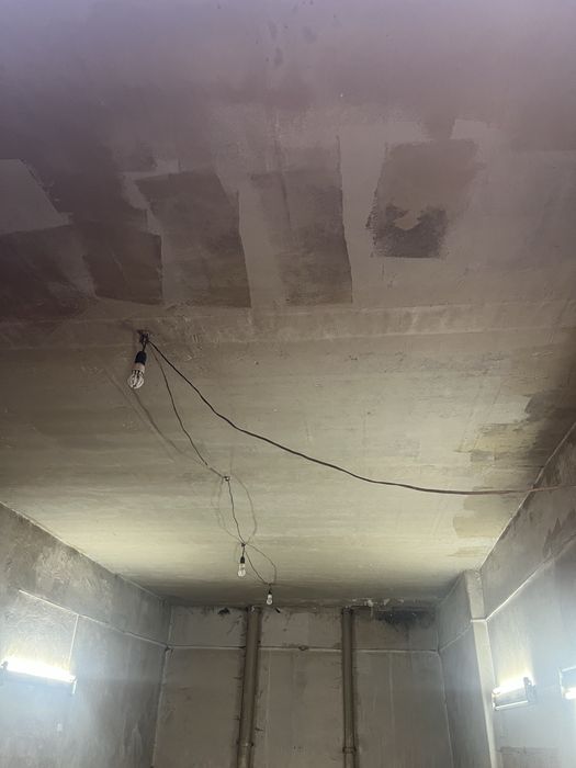Продам три гаражі разом вул. Сухоярська. 200 м.кв. Під СТО, виробництво