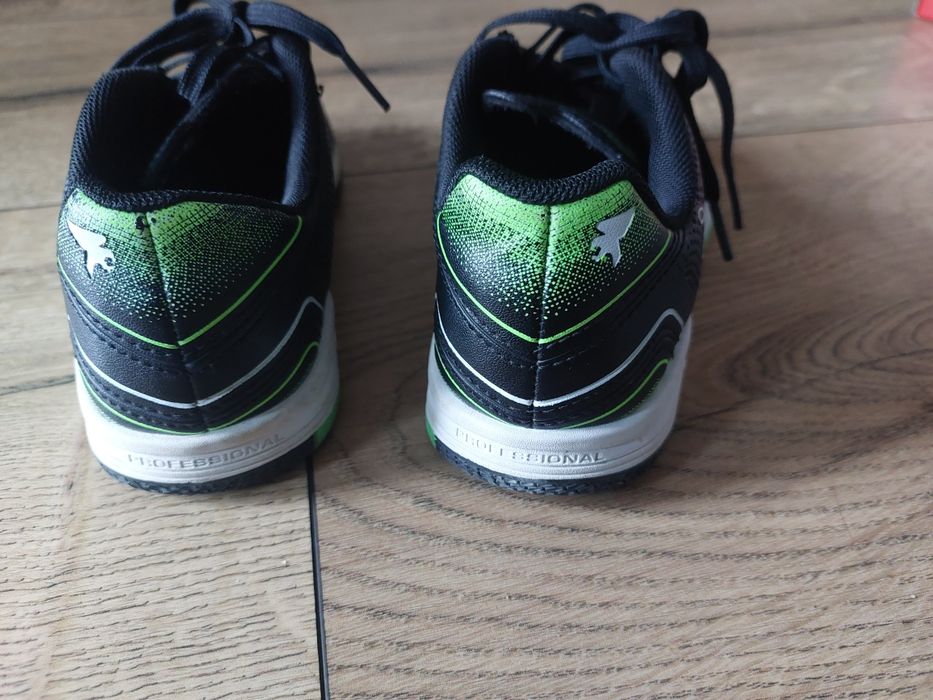 Buty sportowe halówki Joma