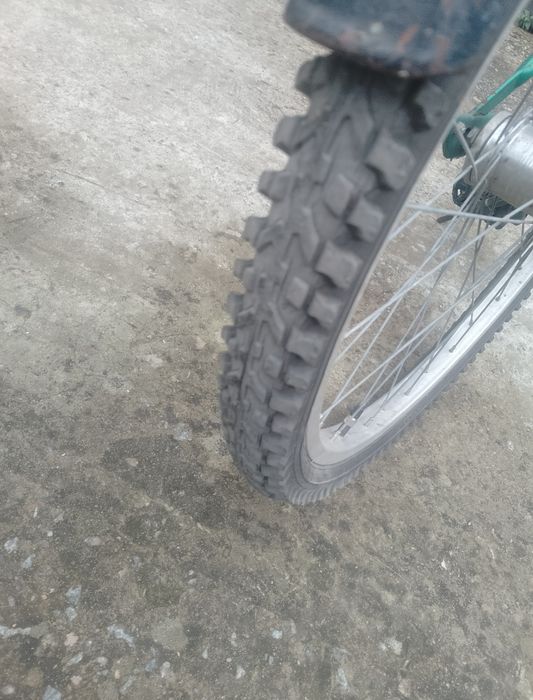 Дитячий велосипед з планетаркою