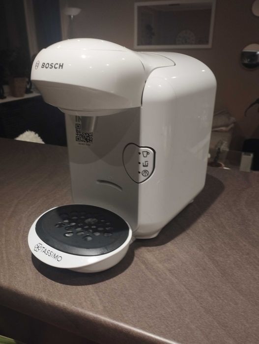 Expres do kawy na kapsułki Bosch Tassimo