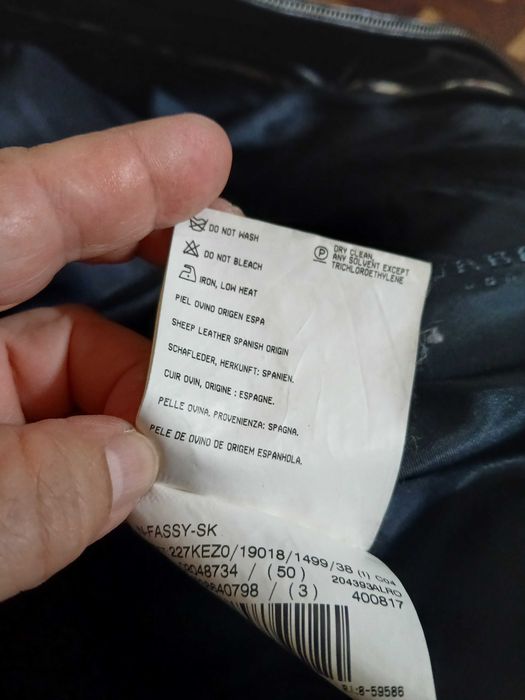 Blusão de pele de ovino Burberry preto