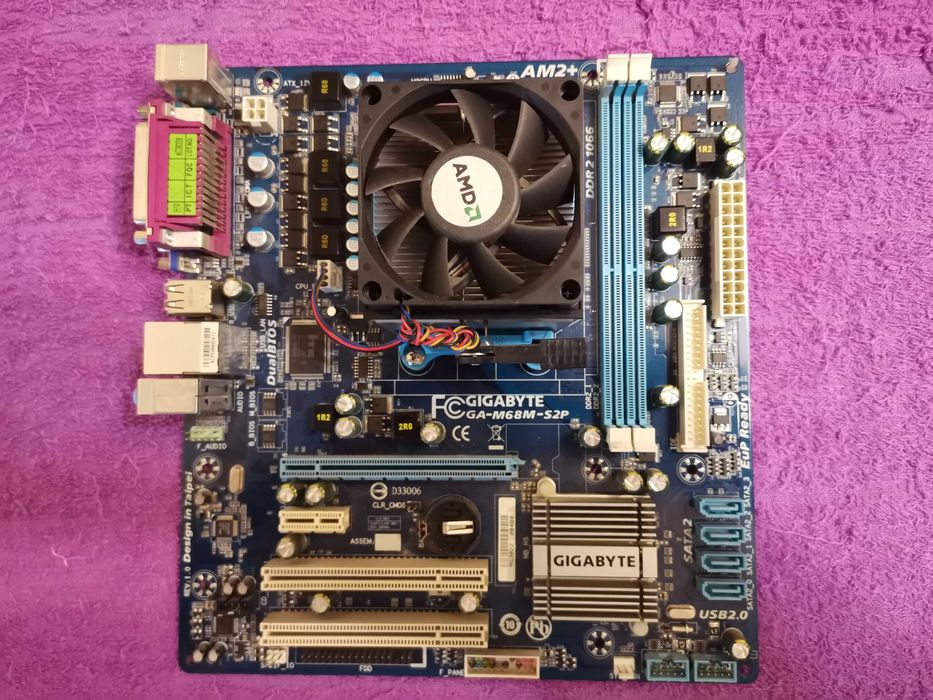 Корпус и комплектующие