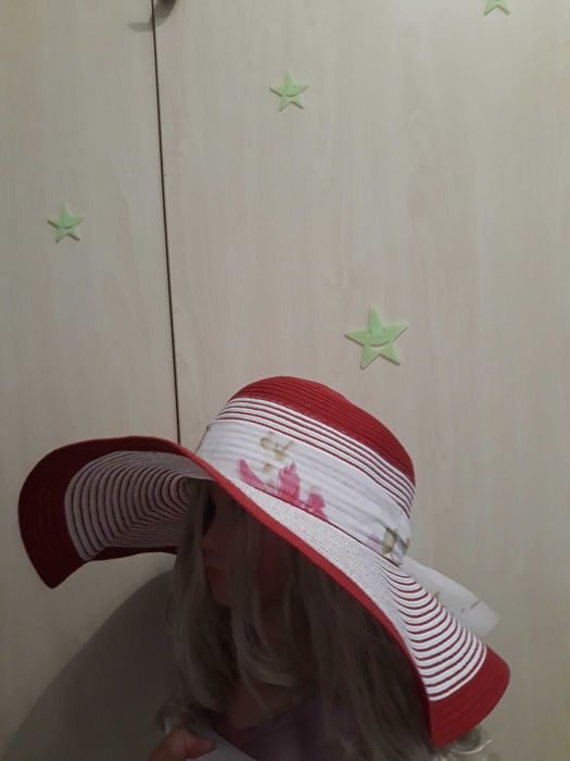 Шляпка пляжная женская