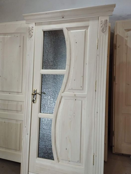 Дерев'яні ДВЕРІ. Двері з дерева з МАСИВУ від 5000грн вхідні міжкімнаті