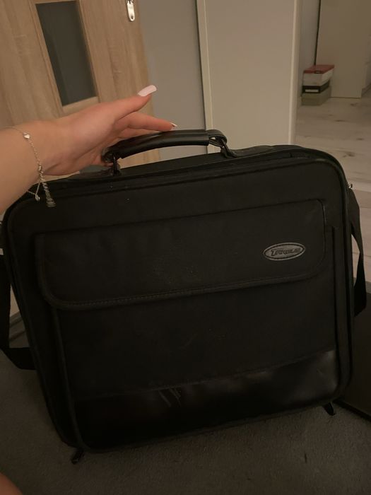 Laptop acer Aspire3 A315-31 z ładowarką i torbą