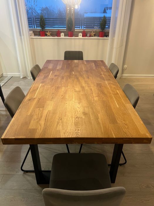 Sprzedam stół drewniany