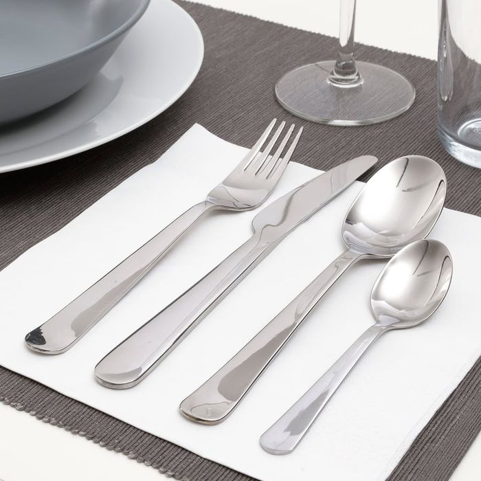 NOVOS - Faqueiro DRAGON IKEA de 22 peças, em aço inoxidável - PVP €20