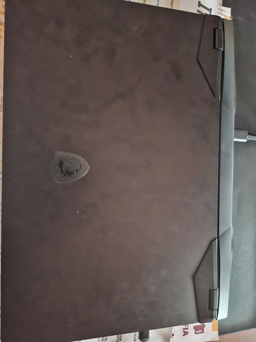 MSI Vector GP77 13V Como novo