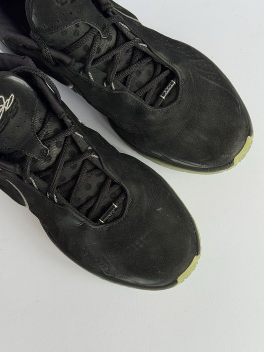 Баскетбольні кросівки Nike Lebron 21 FB2238-001