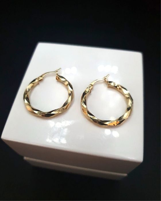 Piękne Złote Kolczyki Koła Skręcane