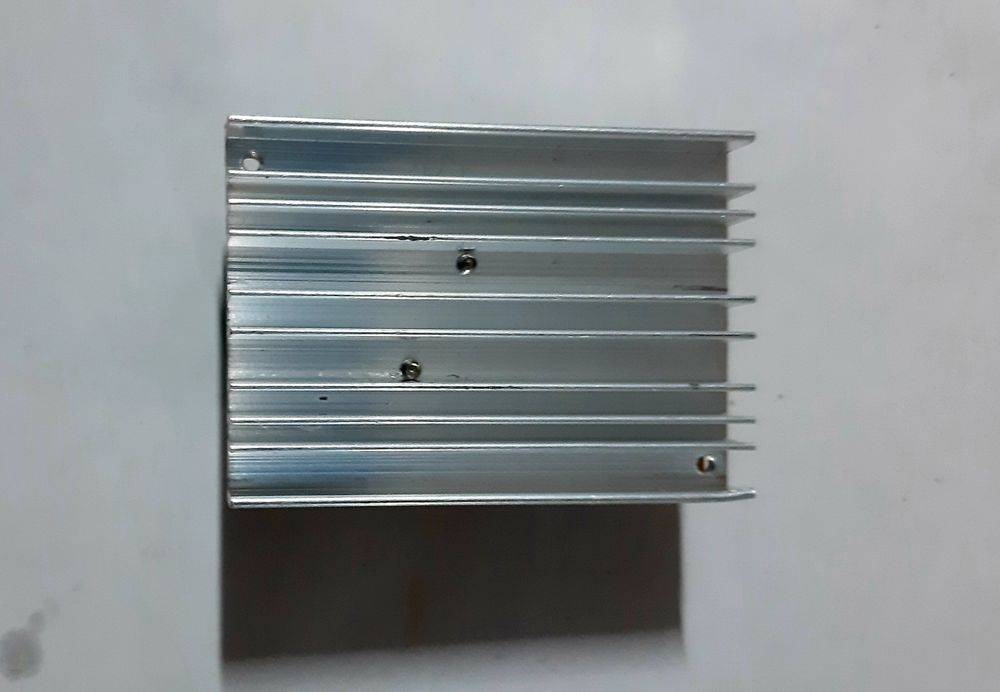 Controlador/Centralina Brushless 380w 3 fases sem sensores hall