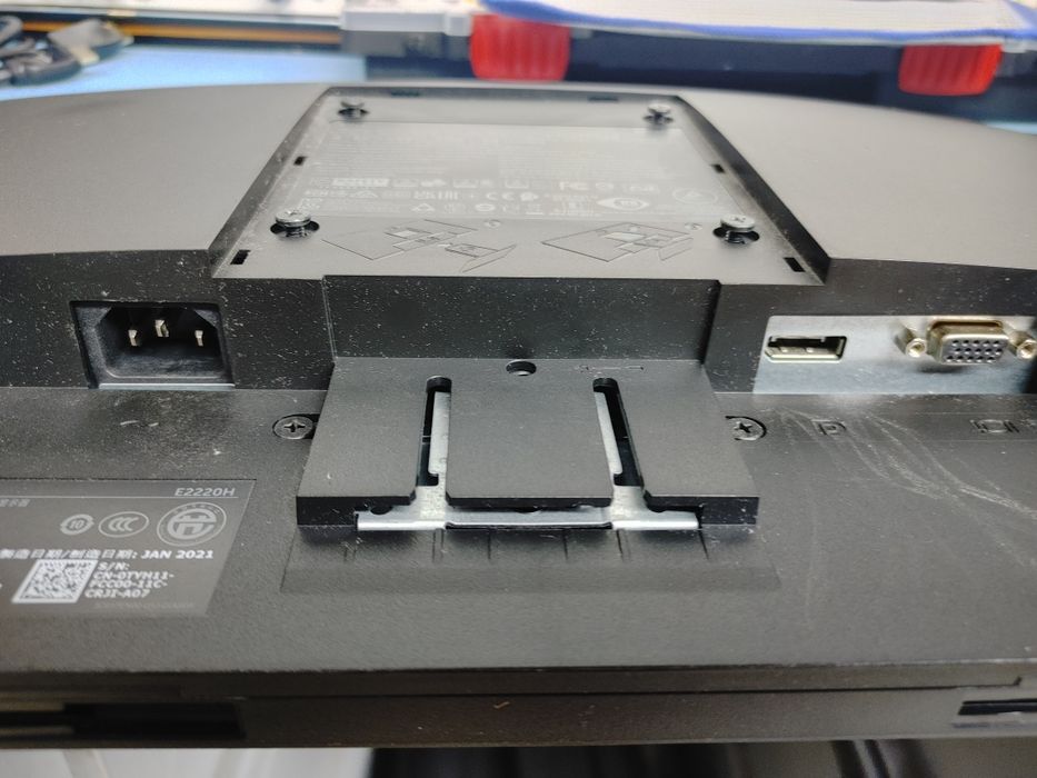 Dell 21.5" E2220H | Monitor | TN, Full HD, 1x DP, 1x VGA bez nogi Stb