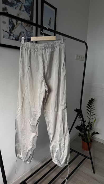 Штани Zara.
